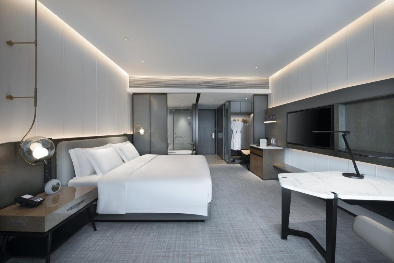 Crowne Plaza Wuhan Optics Valley By Ihg Esterno foto