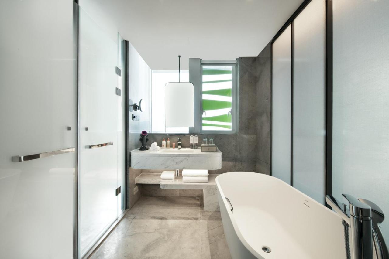 Crowne Plaza Wuhan Optics Valley By Ihg Esterno foto