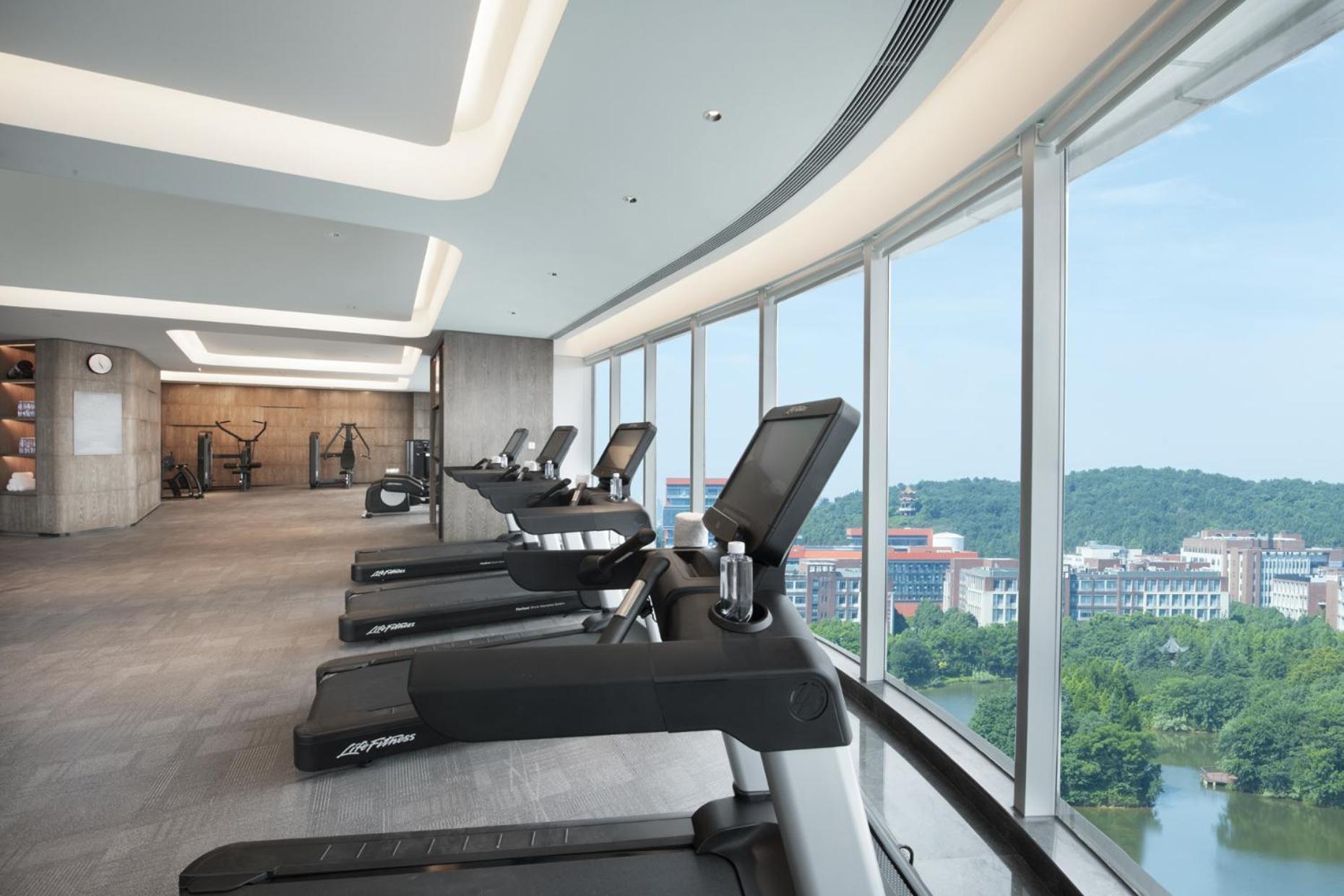 Crowne Plaza Wuhan Optics Valley By Ihg Esterno foto