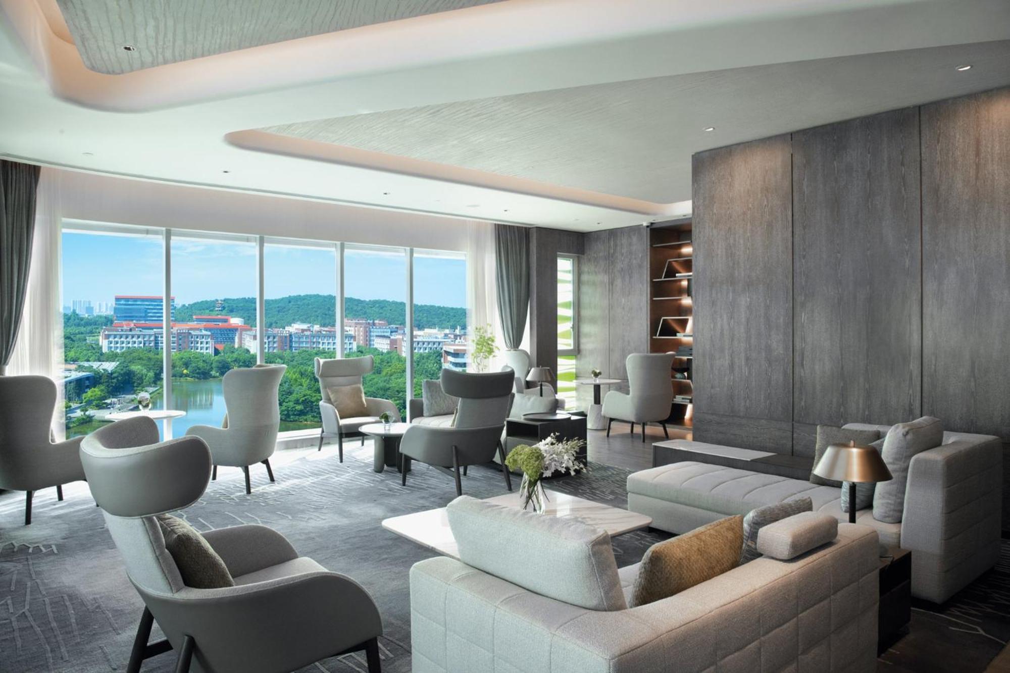 Crowne Plaza Wuhan Optics Valley By Ihg Esterno foto